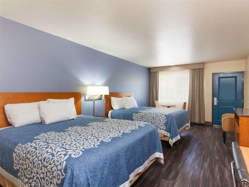 Days Inn By Wyndham San Diego-East/El Cajon Εξωτερικό φωτογραφία