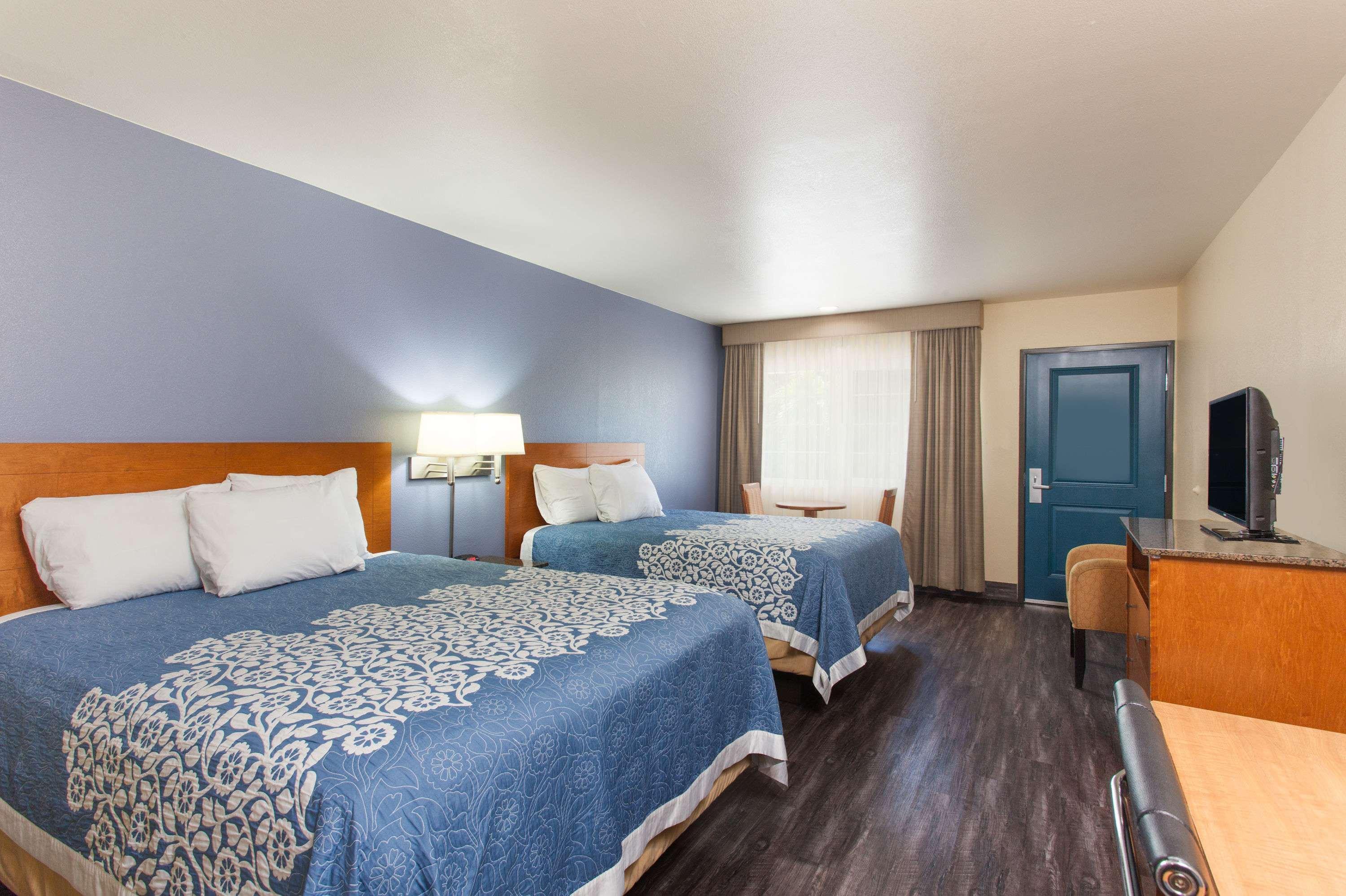 Days Inn By Wyndham San Diego-East/El Cajon Εξωτερικό φωτογραφία